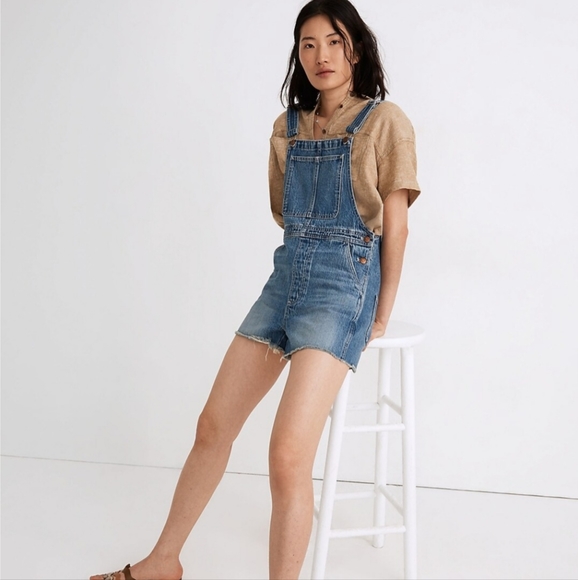 Madewell NWT Adirondack Short Overalls in Wrightwood Wash - Medium - Picture 1 of 12